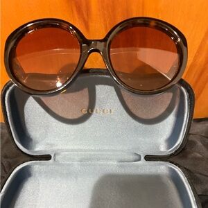 Gucci Women's Dark Brown Sunglasses